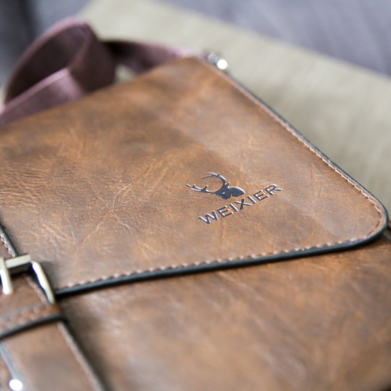 Weixier Retro PU Leather Crossbody Bag
