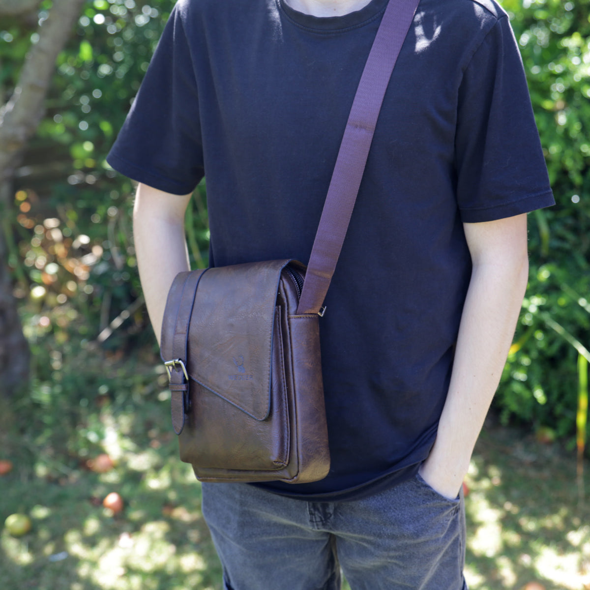 Weixier Retro PU Leather Crossbody Bag